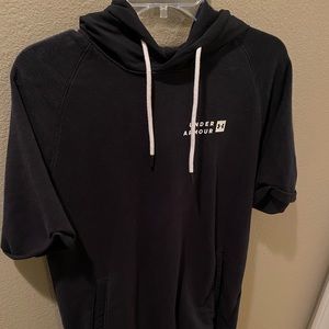 UNDER ARMOUR Short Sleeve Hoodie